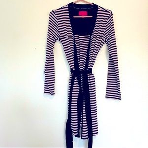 Victoria’s Secret thermal knit robe with pockets - pink, black & silver